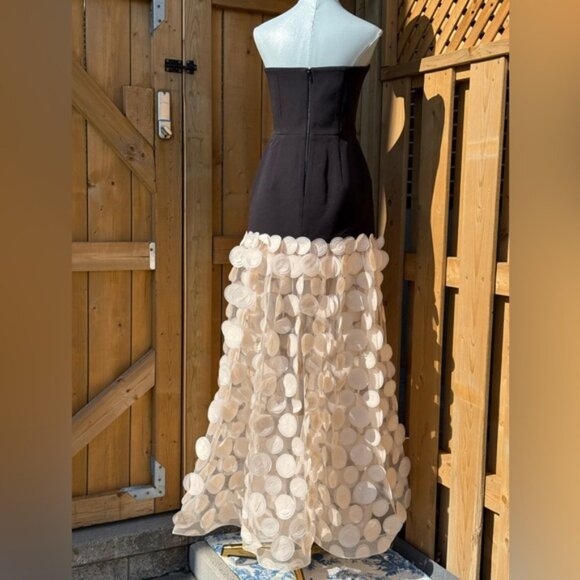 🆕 BRONX & BANCO 🧿 NWOT Harper Strapless Beige and Black Gown, Sz M US 6 - Picture 10 of 15